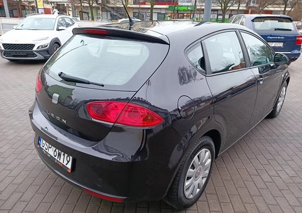 Seat Leon cena 14500 przebieg: 259897, rok produkcji 2011 z Sobótka małe 232